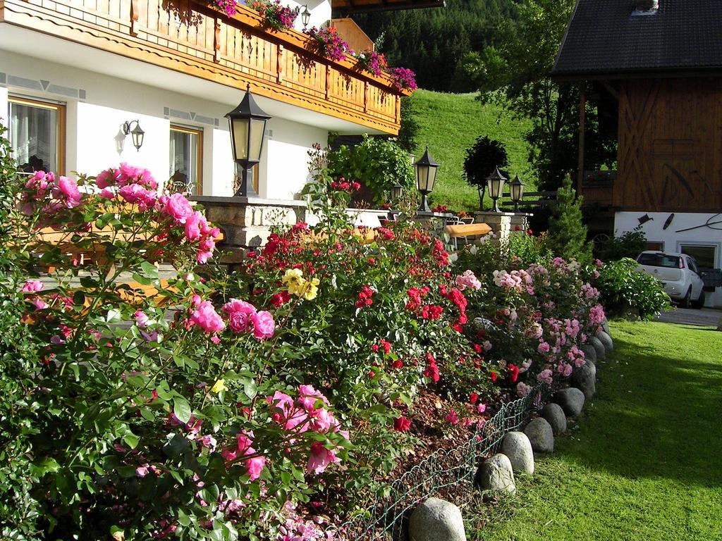 Mair Am Hof - Farm - Maso - Bauernhof Villa San Lorenzo di Sebato Luaran gambar