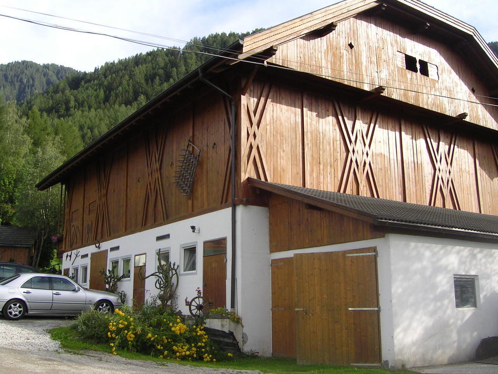 Mair Am Hof - Farm - Maso - Bauernhof Villa San Lorenzo di Sebato Luaran gambar